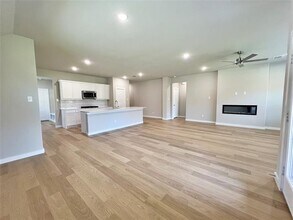 1010 Airbender Dr in Princeton, TX - Building Photo - Building Photo