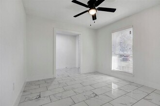 7810 Blackjack Ct in Houston, TX - Building Photo - Building Photo