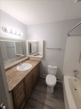 155-155 Mighton Ave in Winnipeg, MB - Building Photo - Building Photo
