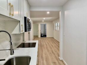 1226 St Louis Dr in Honolulu, HI - Building Photo - Building Photo