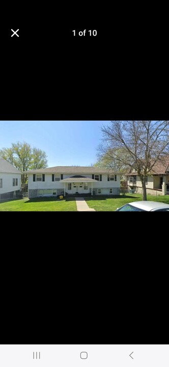 750 Cottage Plz in Dubuque, IA - Building Photo