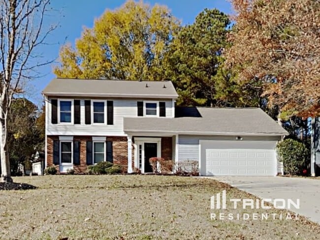 3701 Broad Oak Dr in Charlotte, NC - Building Photo - Building Photo