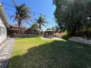 7885 Marilyn Dr in Corona, CA - Building Photo - Building Photo