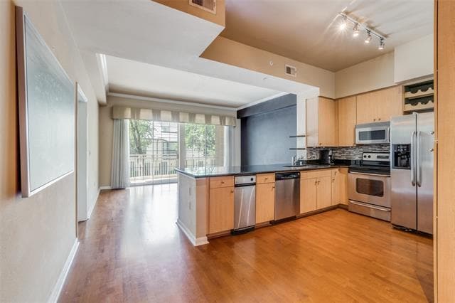 property at 3225 Turtle Creek Blvd