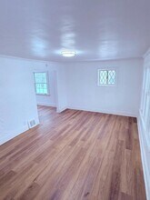 5103 Philip Ave in Maple Heights, OH - Building Photo - Building Photo