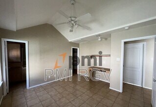 515 La Mancha Dr in Edinburg, TX - Building Photo - Building Photo