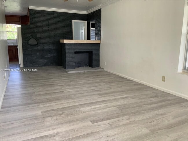 108 SE 10th Ave in Pompano Beach, FL - Building Photo - Building Photo