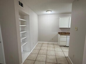 3302 Salisbury Ave in Lubbock, TX - Building Photo - Building Photo