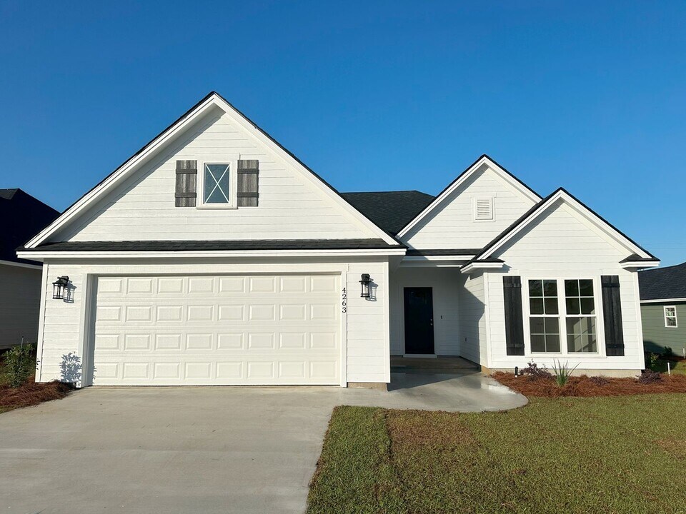 4263 Ginger Trail in Valdosta, GA - Building Photo