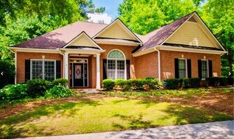 4455 Mariners Ridge in Alpharetta, GA - Building Photo