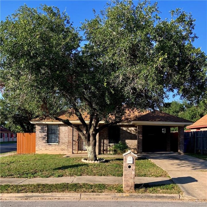 3420 Paula Ave in McAllen, TX - Building Photo