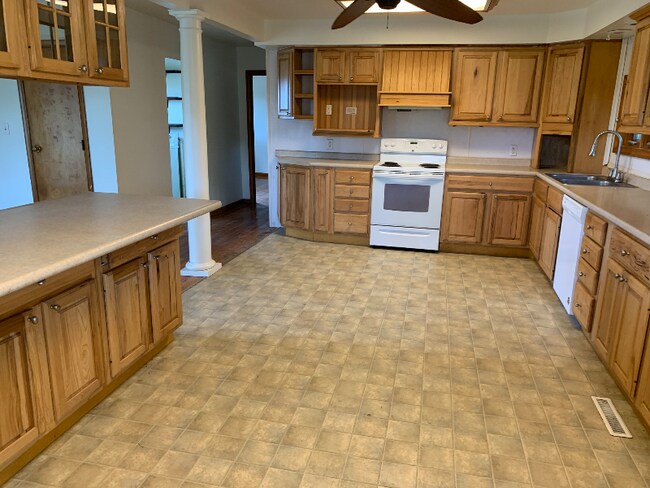 116 Spring Rd in Homer City, PA - Building Photo - Building Photo