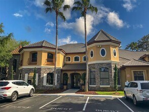 2277 Chianti Pl in Palm Harbor, FL - Building Photo - Building Photo