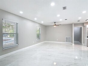 31440 Prestwick Ave in Sorrento, FL - Building Photo - Building Photo