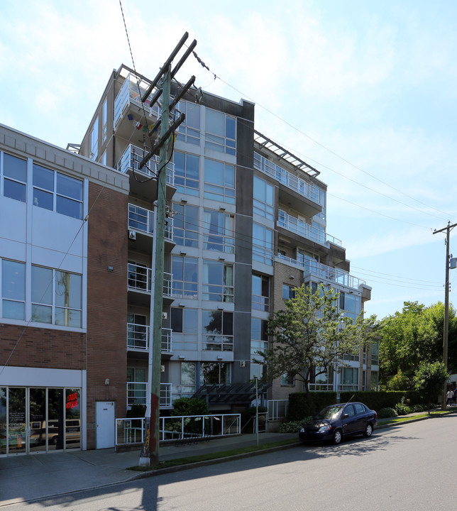 The Carnegie in Vancouver, BC - Building Photo