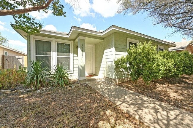 13816 Golden Flax Trail in Pflugerville, TX - Building Photo - Building Photo