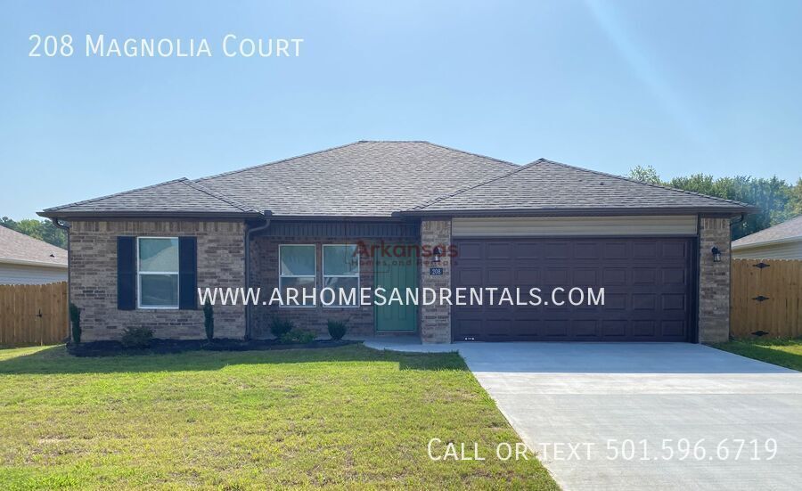 208 Magnolia Ct in Jacksonville, AR - Building Photo