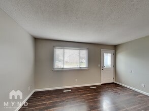 3586 Richard Ave in Grove City, OH - Foto de edificio - Building Photo