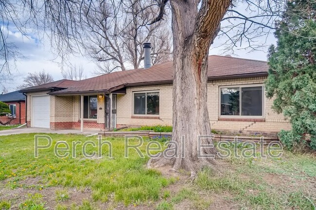1054 N Revere St in Aurora, CO - Building Photo - Building Photo