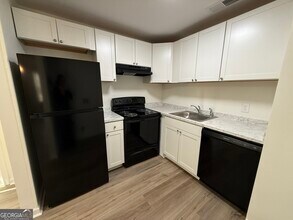 180 Reed St in Athens, GA - Building Photo - Building Photo