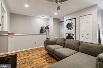 1007 Dickinson St in Philadelphia, PA - Building Photo - Building Photo