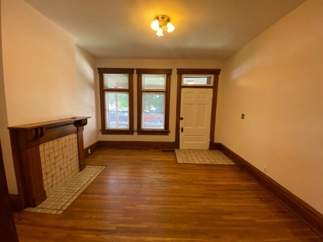 145-147-147 W 1st Ave in Columbus, OH - Building Photo - Building Photo