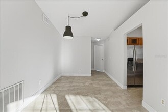 1037 Chambord Ct in Orlando, FL - Building Photo - Building Photo