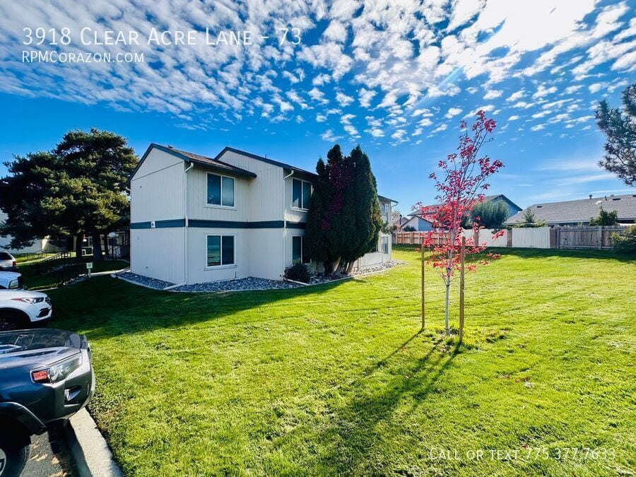 3918 Clear Acre Ln in Reno, NV - Building Photo