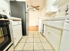 4098 Arch Dr in Los Angeles, CA - Building Photo - Building Photo