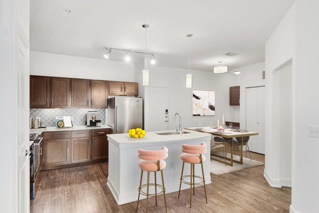 Ambrosio Apartments in Pflugerville, TX - Foto de edificio - Building Photo