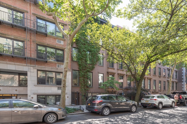 440 E 87th St in New York, NY - Building Photo - Building Photo