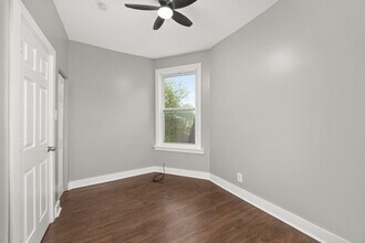 6813 S St Lawrence Ave in Chicago, IL - Building Photo - Building Photo