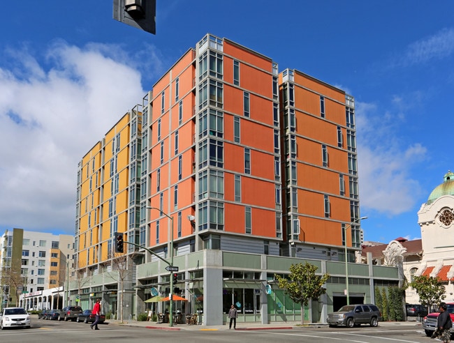 160 14th St