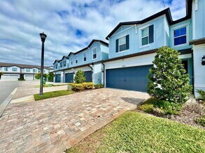 11281 Beach Walk Wy NE in St. Petersburg, FL - Building Photo - Building Photo