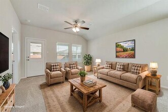 171 Running River Dr in Boyd, TX - Building Photo - Building Photo