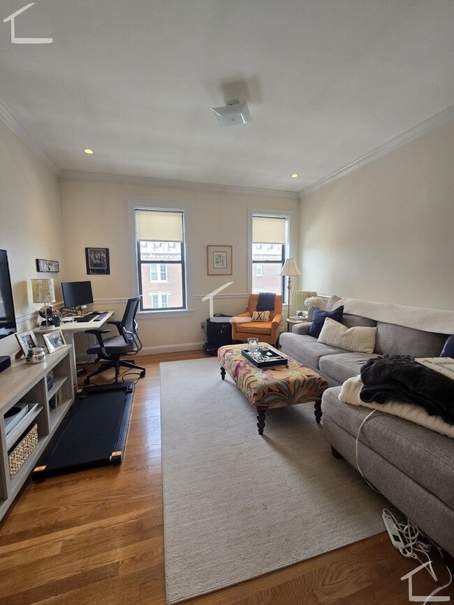 property at 8 Park Vale Ave