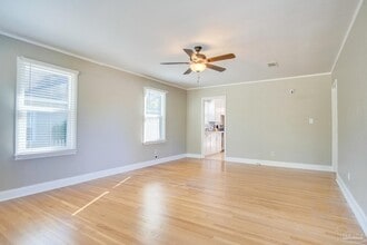 2303 N 20th Ave in Pensacola, FL - Building Photo - Building Photo