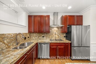 842 W Belle Plaine Ave in Chicago, IL - Building Photo - Building Photo