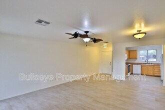 1697 N La Fresa Dr in Goodyear, AZ - Building Photo - Building Photo