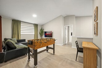 3520 Erlanger Link NW in Edmonton, AB - Building Photo - Building Photo