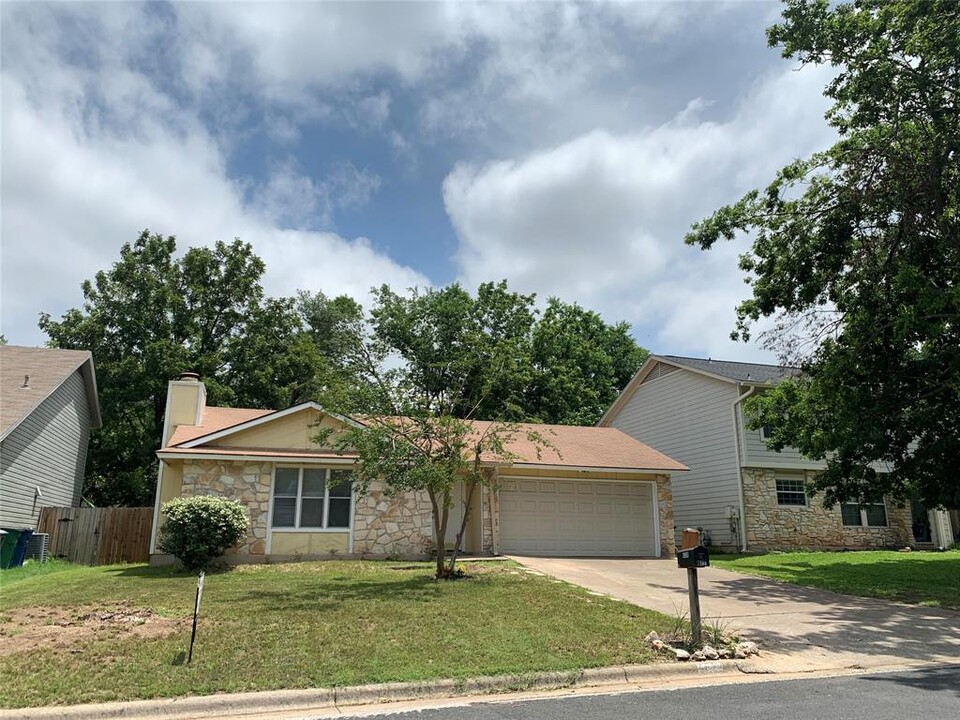 8308 Wexford Dr in Austin, TX - Building Photo