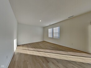 11819 Moorfield Ln in Indianapolis, IN - Building Photo - Building Photo