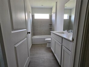 400 Camargue Dr in Hutto, TX - Building Photo - Building Photo
