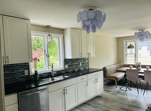 966 Delaware Rd in Buffalo, NY - Foto de edificio - Building Photo