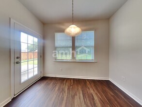 513 Singing Bush Ave in Summerville, SC - Building Photo - Building Photo