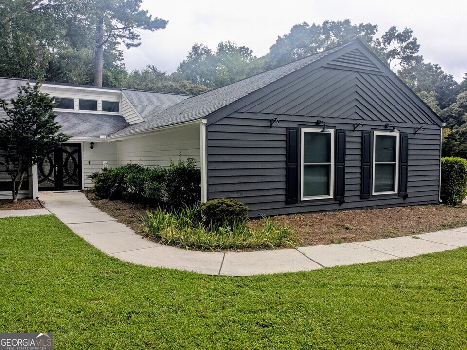 101 Cornflower Ct in Peachtree City, GA - Building Photo