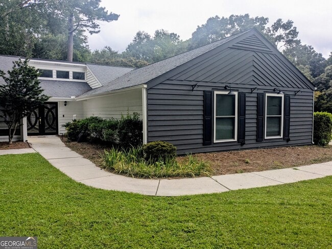 property at 101 Cornflower Ct