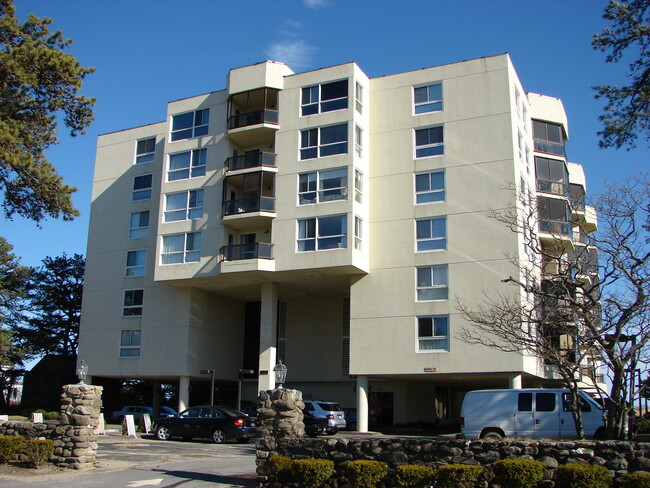 The Diplomat in Old Orchard Beach, ME - Building Photo - Building Photo