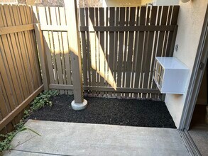 2742 Oak Rd, Unit 177 in Walnut Creek, CA - Building Photo - Building Photo