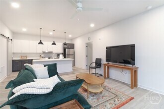 240 Martha Dr, Unit 120 in Athens, GA - Building Photo - Building Photo